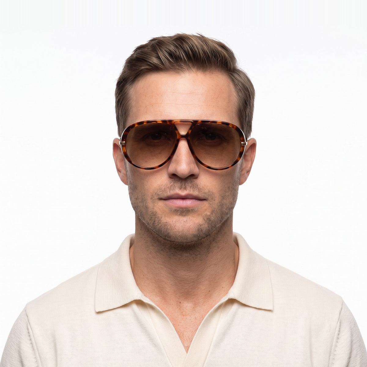 Man in a cream knit polo wearing The Aether havana aviator sunglasses with brown gradient lenses · Velezeco #opt1_7