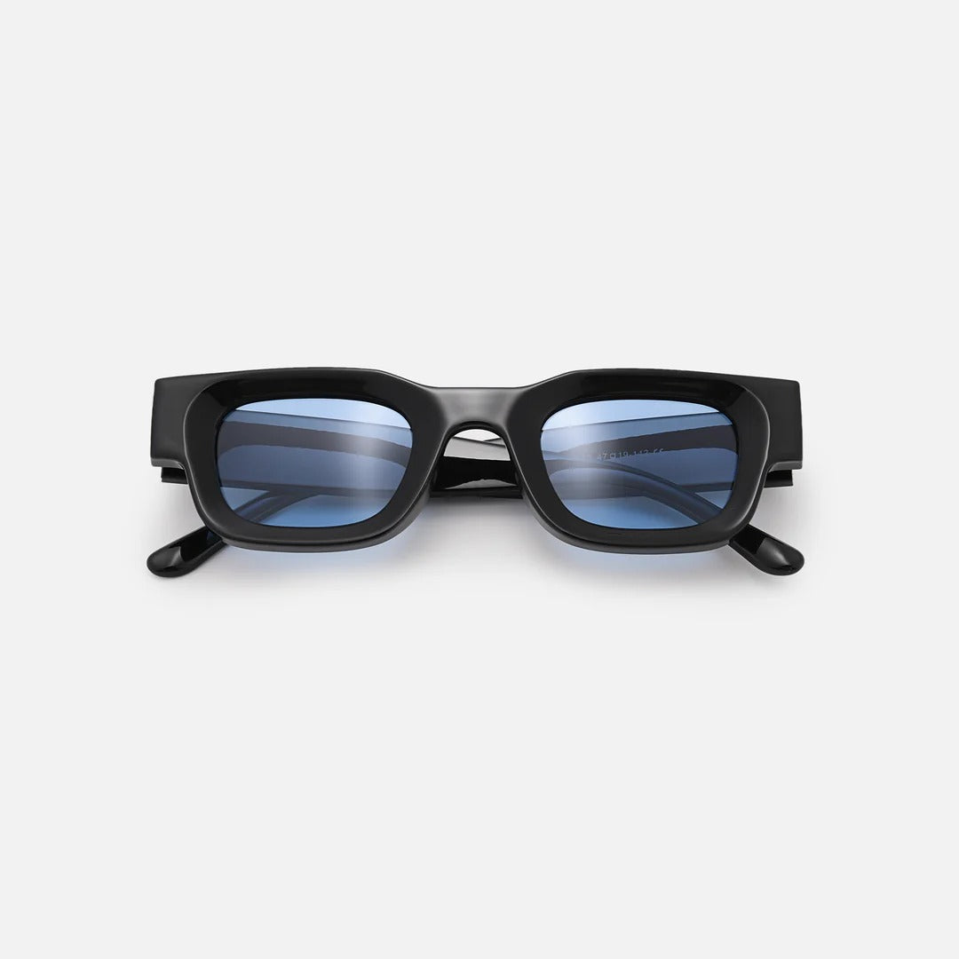 Square sunglasses lens close-up detail — Casper — Velezeco