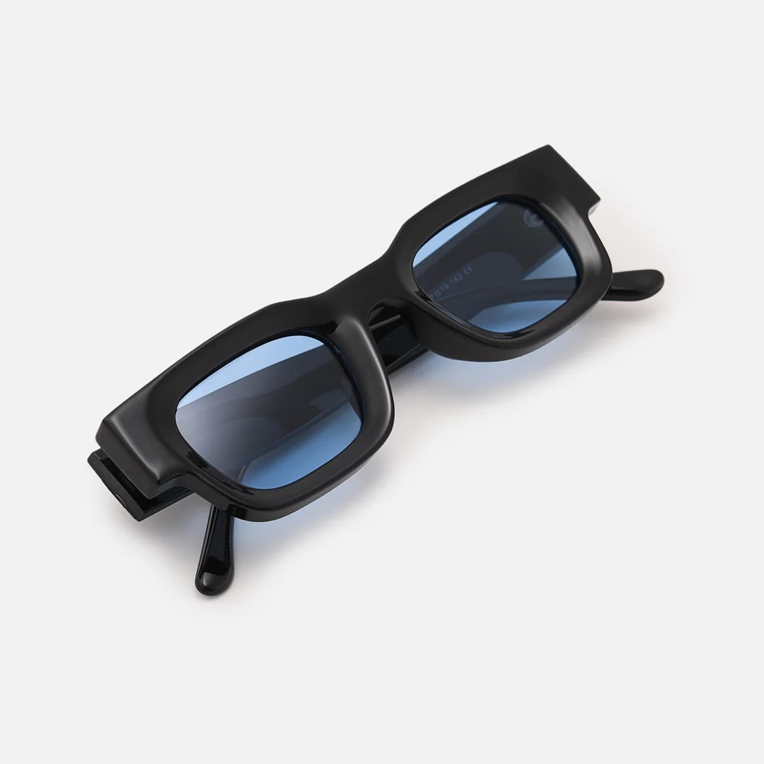 Square sunglasses folded flat view — Casper — Velezeco