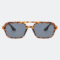 Men's sunglasses worn by model outdoors — Fasano — Velezeco
