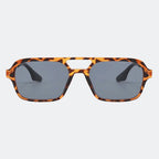Men's sunglasses worn by model outdoors — Fasano — Velezeco