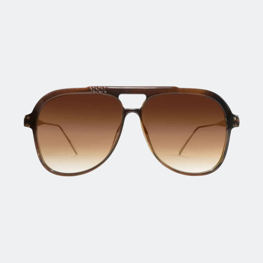 Aviator sunglasses angled three-quarter view — Bali — Velezeco