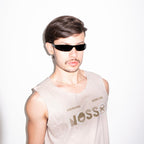 Urban sunglasses lens close-up detail — Dax — Velezeco
