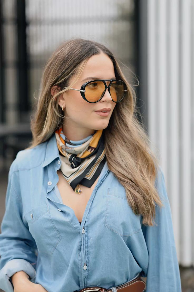 Oversized aviator sunglasses, amber lens