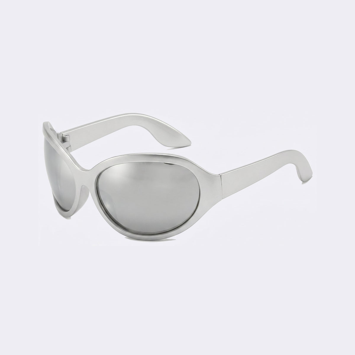 Three-quarter view of the Barcelona bug-eye with silver frame and silver mirror lenses and curved wraparound temples — Velezeco #opt1_8