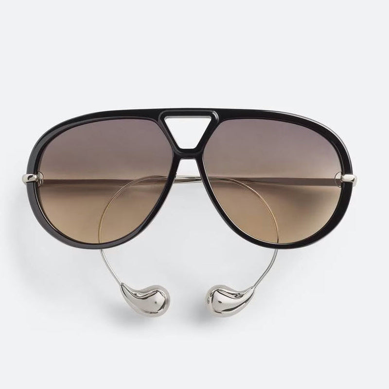 Aviator sunglasses lens close-up detail — The Nimbus — Velezeco — Black/Silver#opt1_2