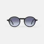 Fashion sunglasses top-down view — Tokyo — Velezeco