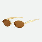 Round sunglasses worn by model outdoors — Zayven — Velezeco