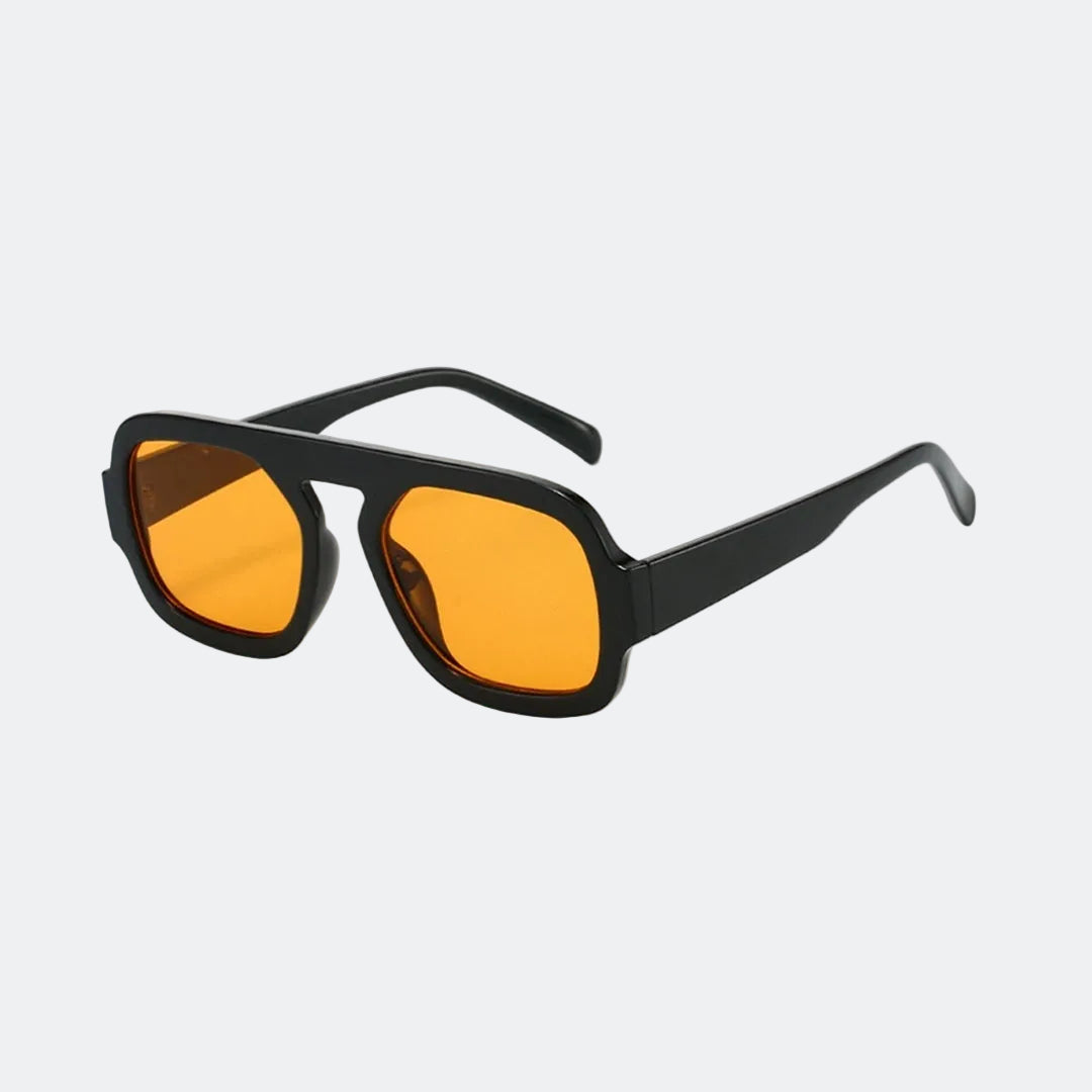 Men's sunglasses worn by model, close-up — Vortex — Velezeco