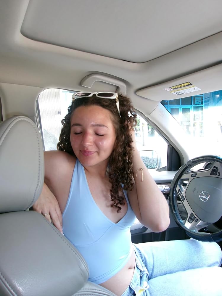 Customer photo from Amaya Guzman